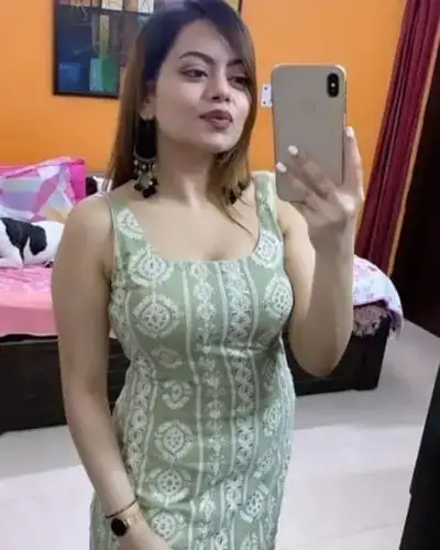 Call Girl in Gazole